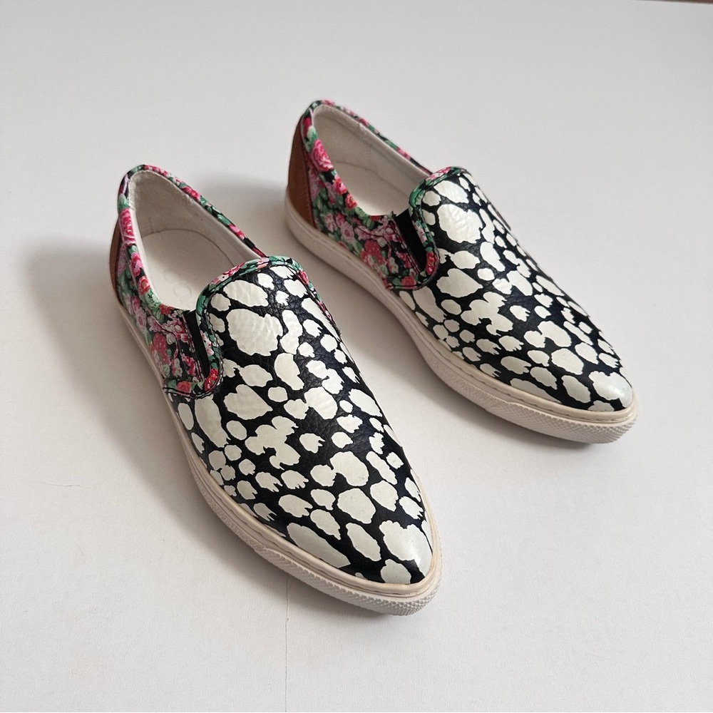 COACH Floral Skate Sneakers Pointy Toe Size 5.5